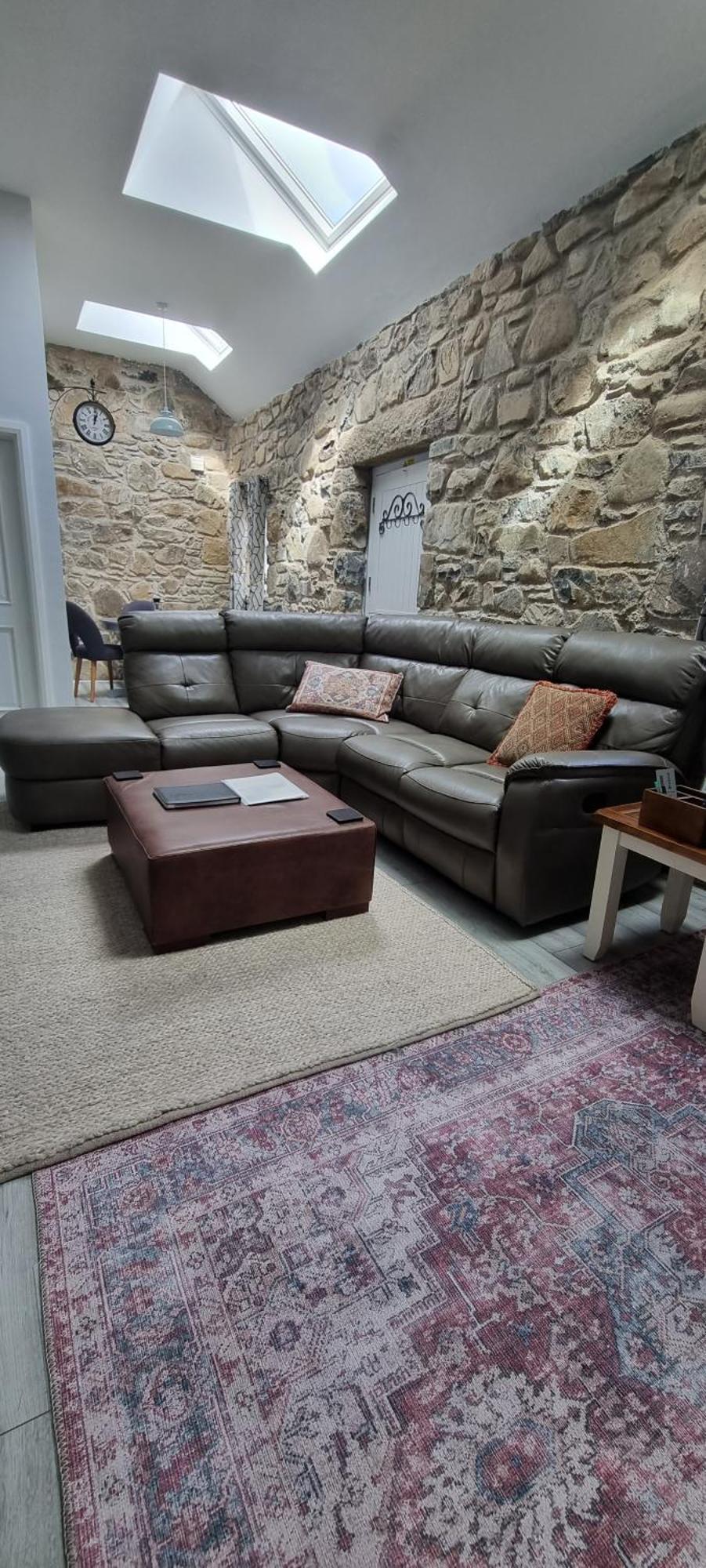 Cobbles Cottage - 2 Bedroom Stone Built Cottage Ballynahinch Екстериор снимка